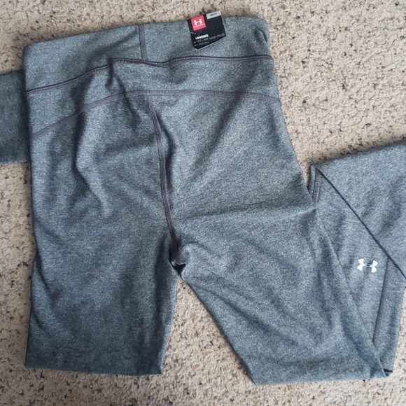 Under Armour Ladie's Legging - Picture 5 of 6